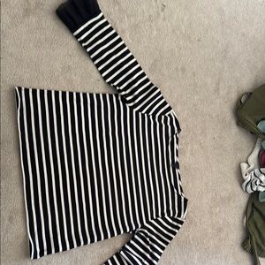 Chic Striped Black and White Top